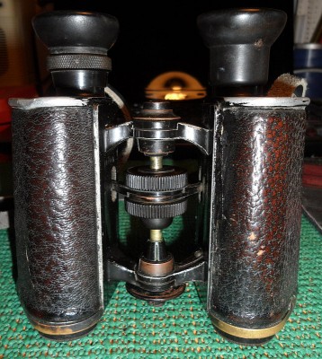 Goerz Army 9x20 finito parte anteriore in piedi.jpg